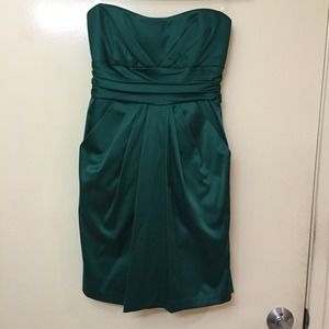 Cute Emerald green dress   NWOT