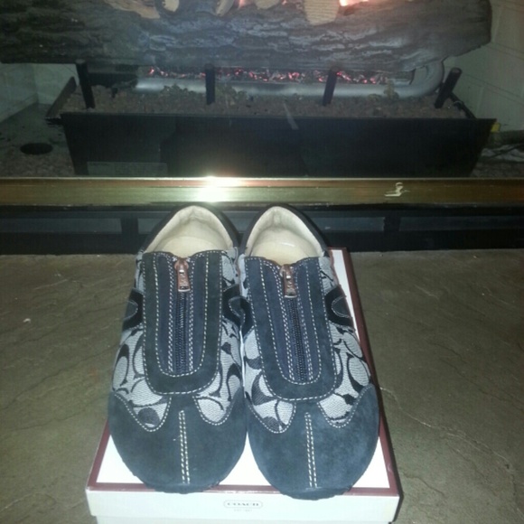 PRICE DROP!!!  NEVER WORN COACH TENNIS SHOES