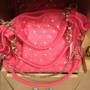 ISO THIS PURSE😍😭😩😍😭 Help me find this purse!