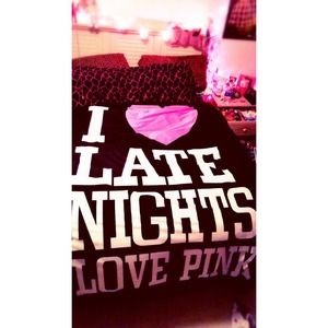 ISO THIS VS PINK COMFORTER!💕