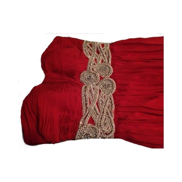 Red Sherri Hill prom/formal dress. - Picture 2 of 4