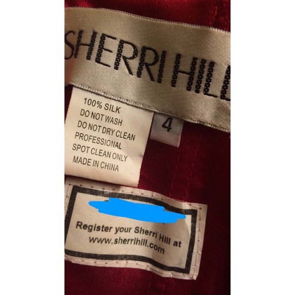 Red Sherri Hill prom/formal dress. - Picture 3 of 4