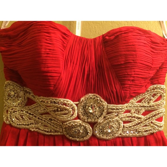 Red Sherri Hill prom/formal dress. - Picture 4 of 4