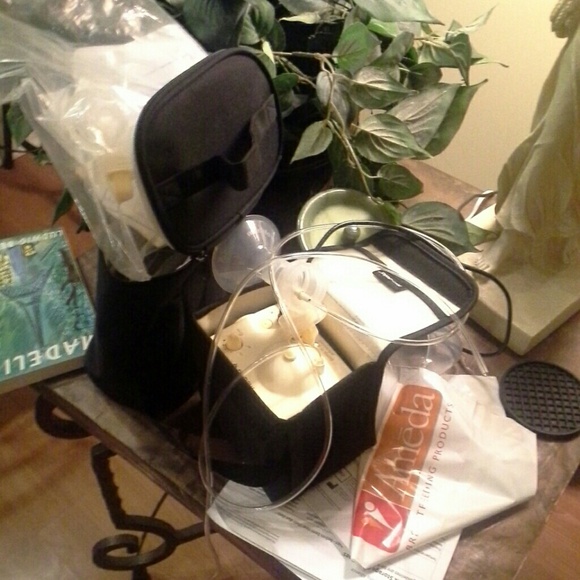 Ameda Breastfeeding System