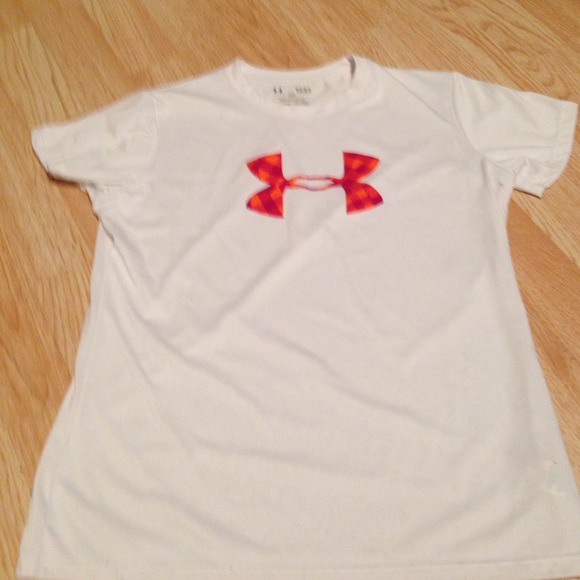 3 Youth large under armour dri fit