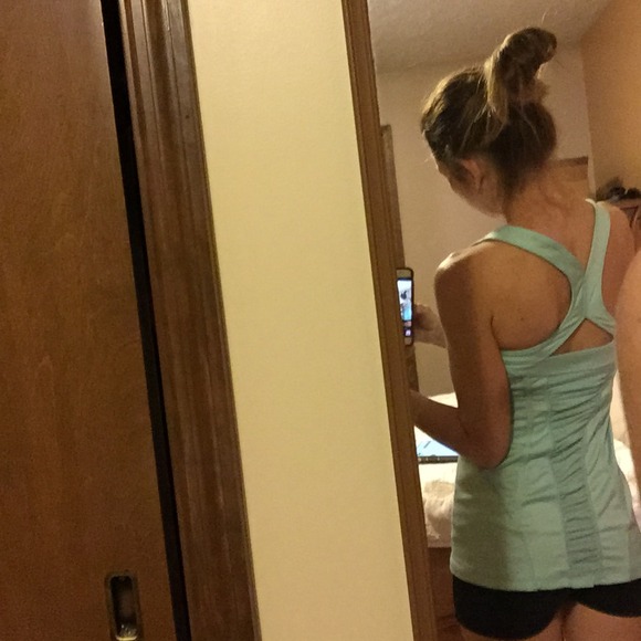 Gorgeous Zella Tank size XS