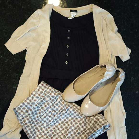 J.crew cardigan,shirt, and shorts. - Picture 1 of 2