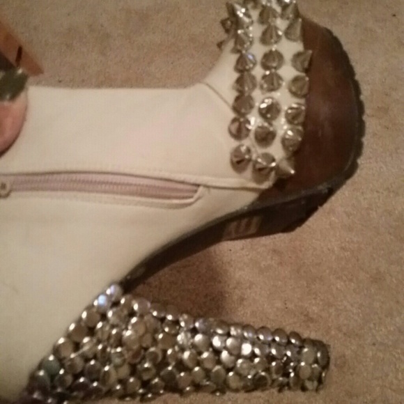 Ladies low top Boots