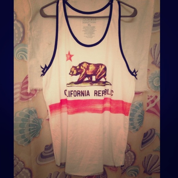 Men's California Republic Muscle Tank.