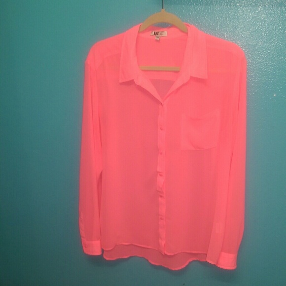 Bright Pink Button Up Kut From The Kloth