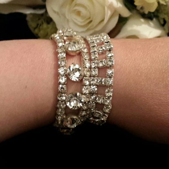 πHPπ RHINESTONE Statement Bracelets (Set of 2) - Picture 2 of 4