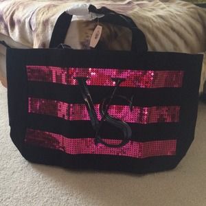 Vs duffel bag