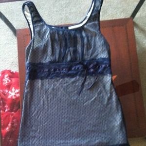 Maurice's tank top