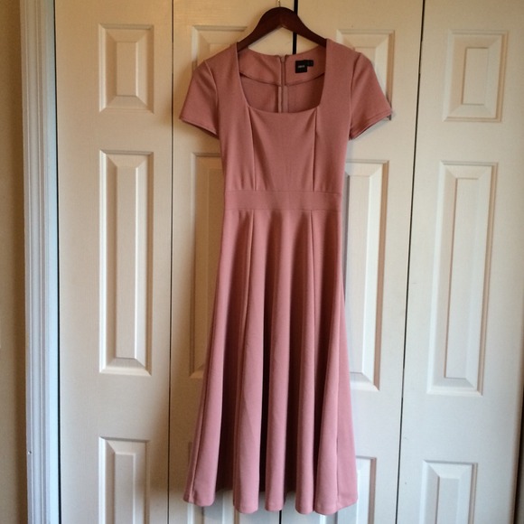 Closet Cleanout! ASOS Dusty Rose Midi Dress
