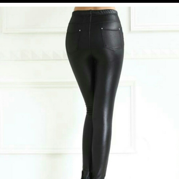 Faux leather leggings