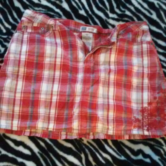 RedPlaid Shorts/Skirt