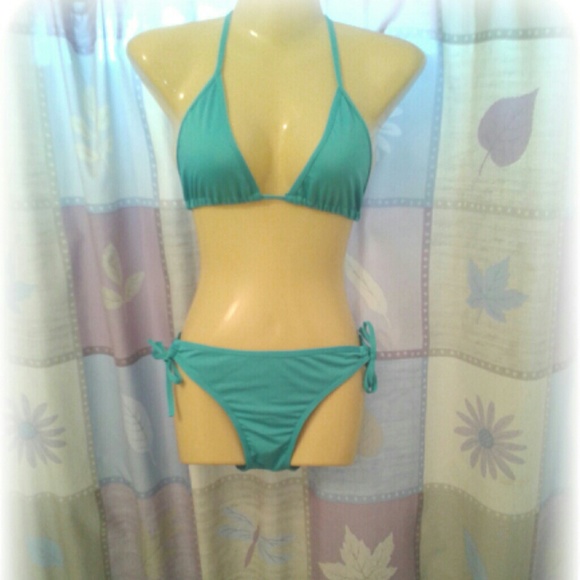 100% BRAND NEW & Stylish!!!  Bikini Set!!! - Picture 2 of 3