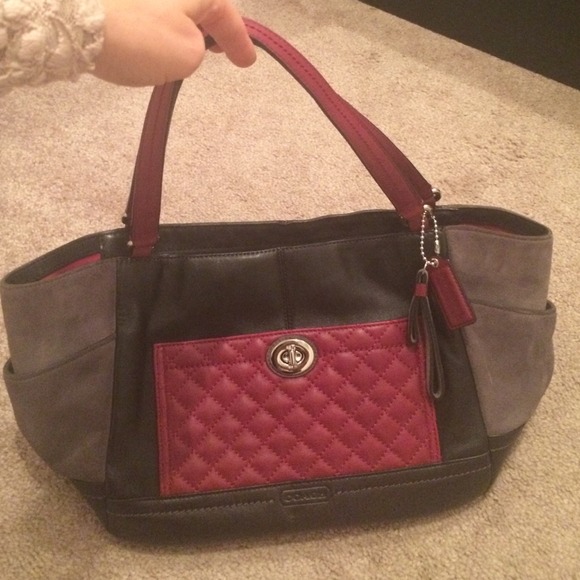 🚫SOLD🚫 Coach leather Purse❤️ - Picture 4 of 4