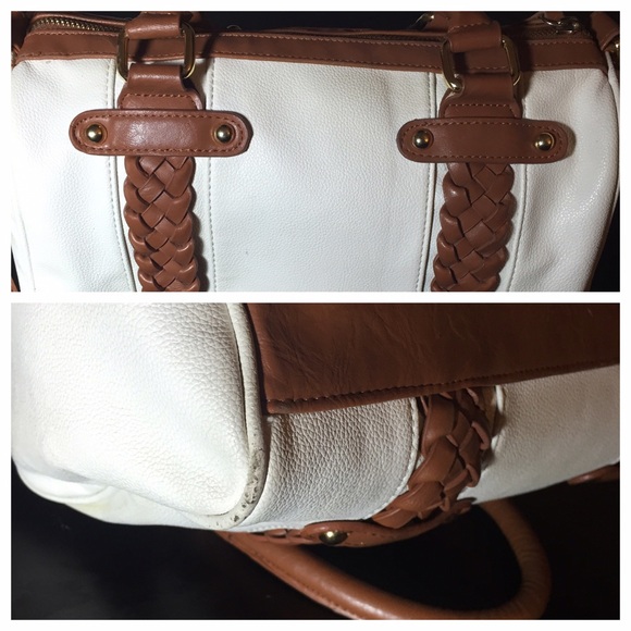❌KEEPING❌ALDO White Handbag - Picture 2 of 4
