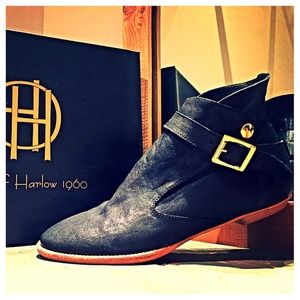 House of Harlow leather booties