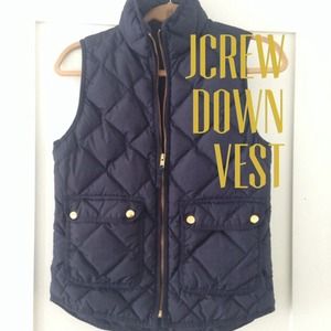 J. Crew navy blue down vest sz xs.