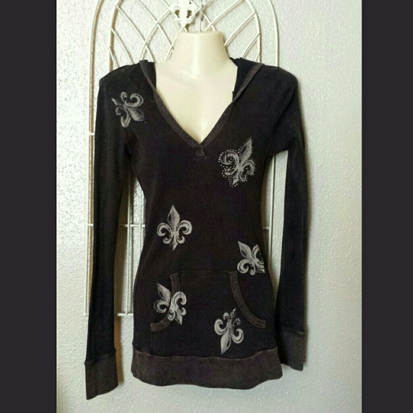 T PARTY Tops - 🔖SALE🔖🌻T PARTY🌻- NWOT