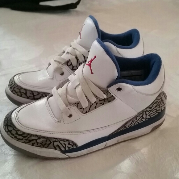 True blue 3s