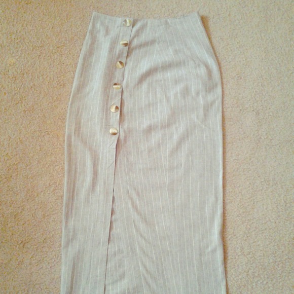 😱1/28 Host pick: Pinstripe pencil skirt😱