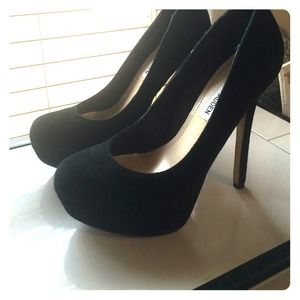 Steve Madden Suede Stiletto