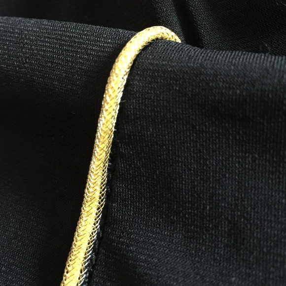 Sophisticated Black and Gold Dress - Picture 4 of 4