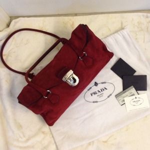💯% Prada Suede Purse