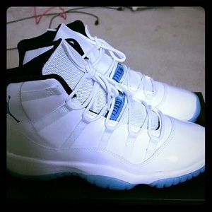 Retro Jordan Legend Blue 11s DS w/ RECEIPT