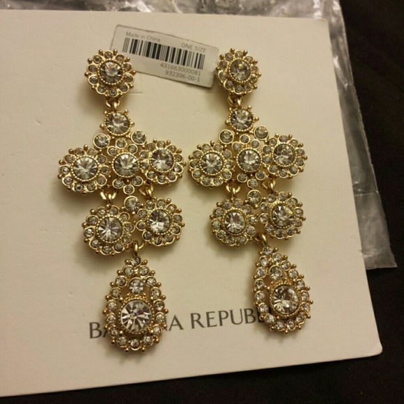 Banana Republic Chandelier Earring