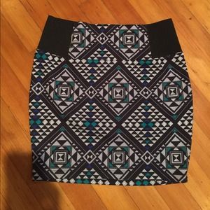 Cute Aztec mini skirt!