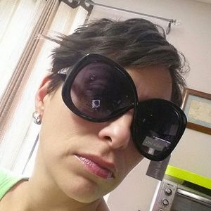 hip to be square sunglasses.🔻🔻price