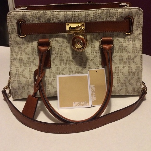 MICHAEL Michael Kors Hamilton Bag, vanilla