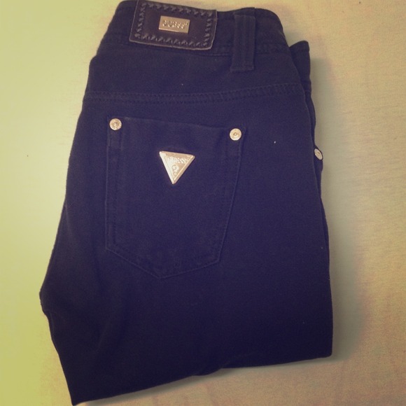 Black GUESS skinny legging pants