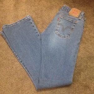 Levi 524 jeans