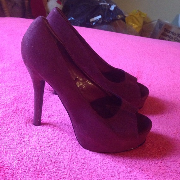 Forever 21 Burgundy Heels!!!