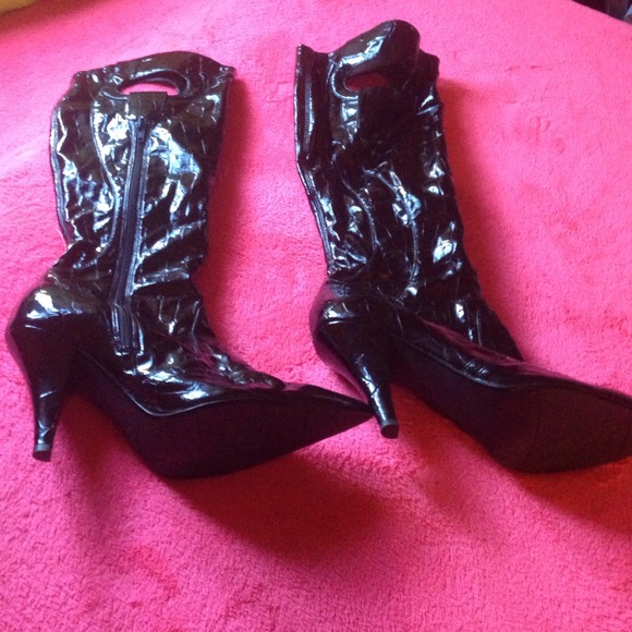 Knee High Heel Boots!!!!