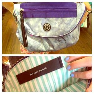 ✂️PRICE REDUCED✂️Festival Bag in bruised berry