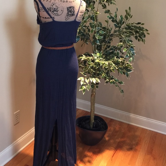 🌟Host Pick🌟Embroidered maxi dress! - Picture 4 of 4