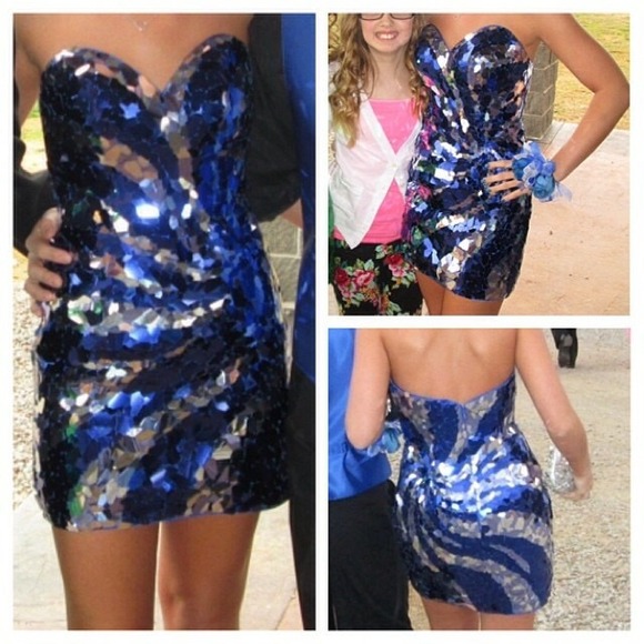 This is a Lime(name of brand) dress size 6!