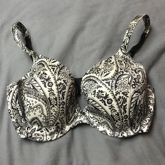Paisley black and white VS bra