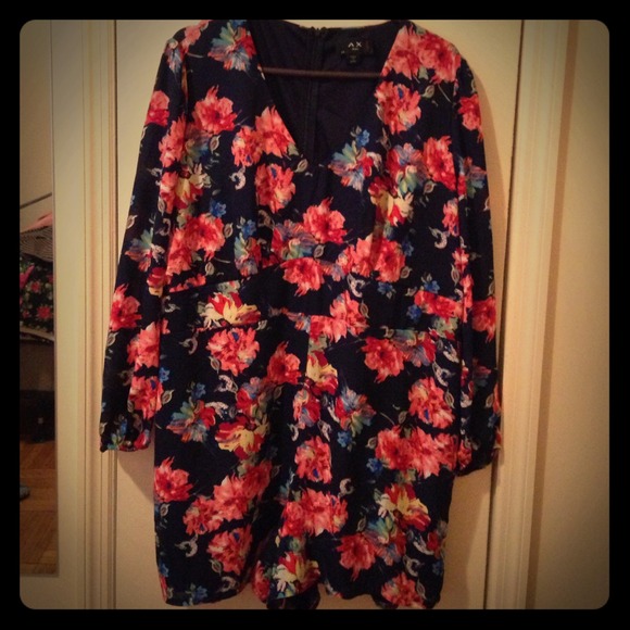 ON HOLD FOR CHELSEA AX Paris floral romper