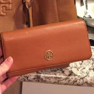 Authentic Tory Burch Wallet