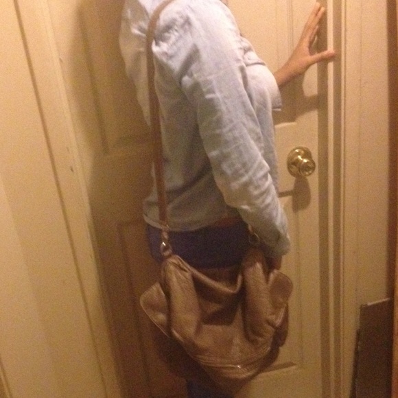 Brown Cross over handbag - Picture 4 of 4