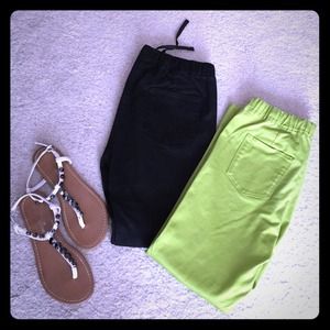 uniqlo black and green ankle pants(bundle)