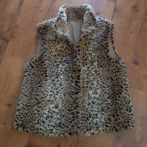 Faux fur vest - reversible!   (XL)