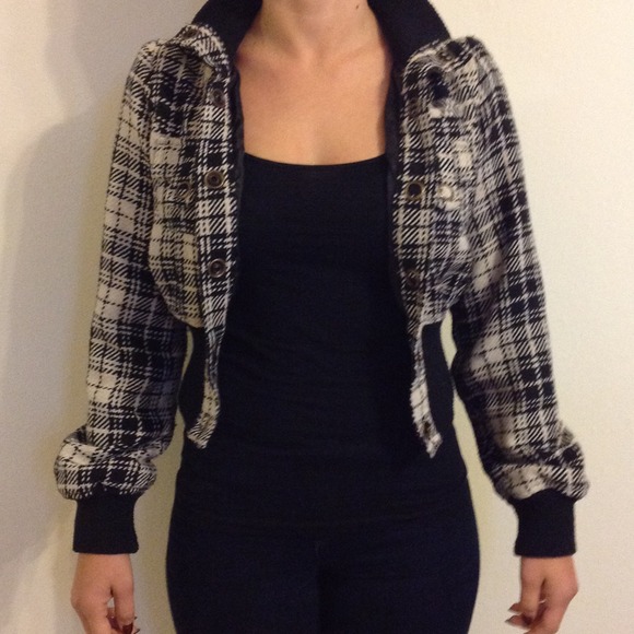 Cropped plaid bomber jacket
